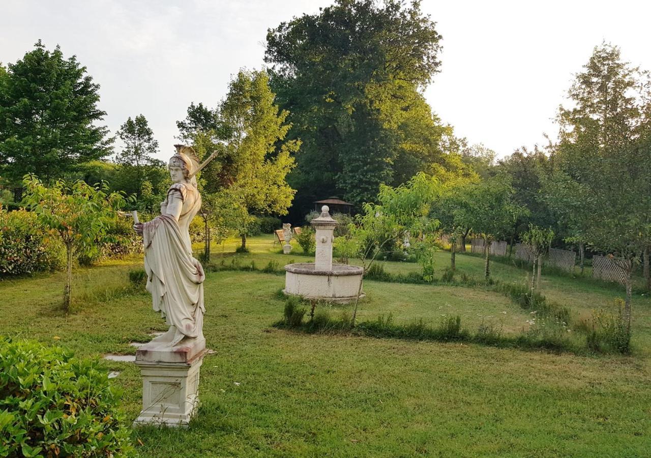 Chateau Des Perichons Poncins Ngoại thất bức ảnh